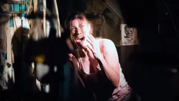 Zasłona do filmu "Kwarantanna" #341741