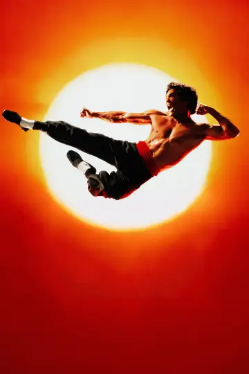 Plakat do filmu "Smok: Historia Bruce