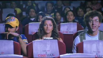 Zasłona do filmu "धूम २" #894628
