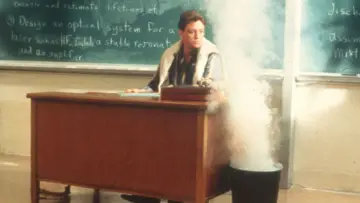 Zasłona do filmu "Prawdziwy geniusz" #996024