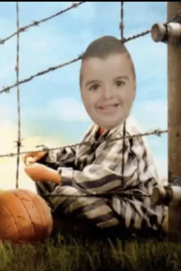 Chłopiec w pasiastej piżamie