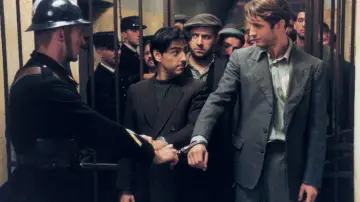 Zasłona do filmu "Bon voyage" #1618551