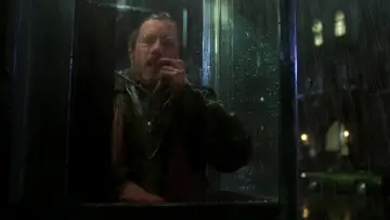 Zasłona do filmu "Dziewczyna na pożegnanie" #839838