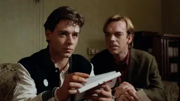 Zasłona do filmu "Dowód" #471995