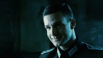 Zasłona do filmu "Wojna Harta" #291034