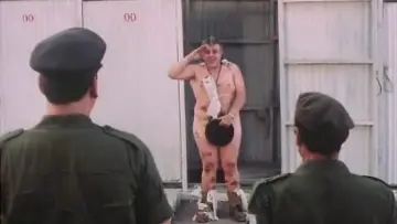 Zasłona do filmu "Lody na patyku 4: Polowanie na zające" #482043