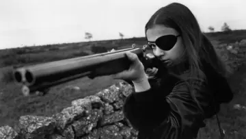 Zasłona do filmu "Thriller Okrutny obraz" #1049451