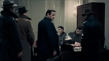 Zasłona do filmu "Armia cieni" #983619