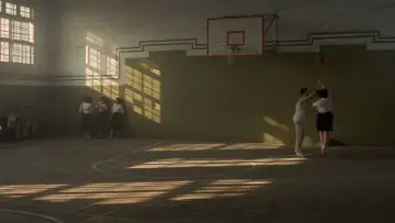 Zasłona do filmu "Chłopiec z ulicy Guling" #967957