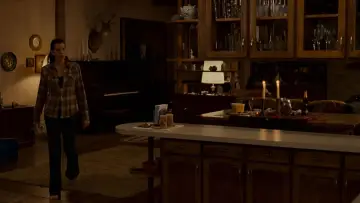 Zasłona do filmu "Nieznajomi" #685621