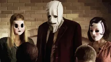 Zasłona do filmu "Nieznajomi" #685625