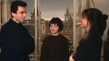 Zasłona do filmu "Nieznośna lekkość bytu" #1200581
