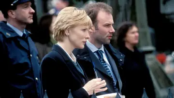 Zasłona do filmu "Veronica Guerin" #730122