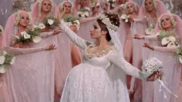 Zasłona do filmu "Zabawna dziewczyna" #903298