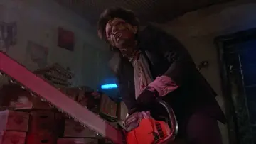 Zasłona do filmu "Teksańska masakra piłą mechaniczną 2" #334140