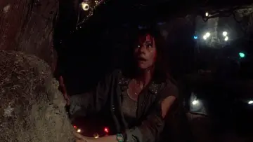 Zasłona do filmu "Teksańska masakra piłą mechaniczną 2" #1644975