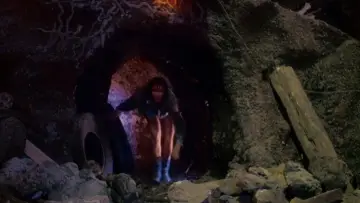 Zasłona do filmu "Teksańska masakra piłą mechaniczną 2" #1644978