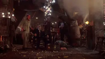 Zasłona do filmu "Teksańska masakra piłą mechaniczną 2" #1644988