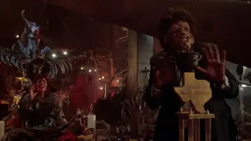 Zasłona do filmu "Teksańska masakra piłą mechaniczną 2" #1645010