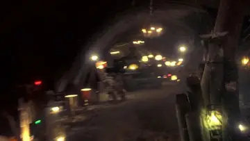 Zasłona do filmu "Teksańska masakra piłą mechaniczną 2" #1645026