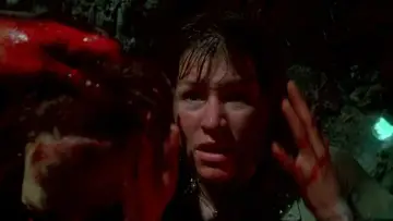 Zasłona do filmu "Teksańska masakra piłą mechaniczną 2" #1645102