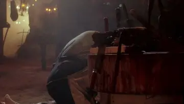 Zasłona do filmu "Teksańska masakra piłą mechaniczną 2" #1645105