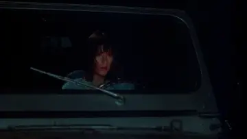 Zasłona do filmu "Teksańska masakra piłą mechaniczną 2" #1645140