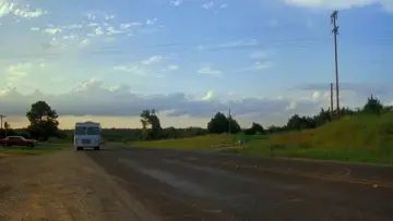 Zasłona do filmu "Teksańska masakra piłą mechaniczną 2" #1645270