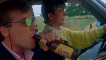 Zasłona do filmu "Teksańska masakra piłą mechaniczną 2" #1645360