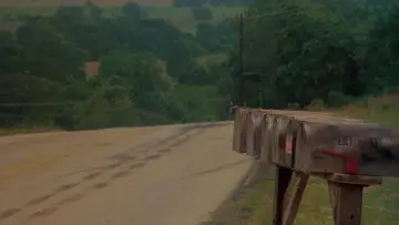 Zasłona do filmu "Teksańska masakra piłą mechaniczną 2" #1645363