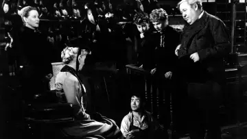 Zasłona do filmu "Hobson