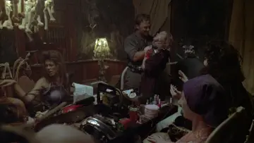 Zasłona do filmu "Teksańska masakra piłą mechaniczną: Następne pokolenie" #330694