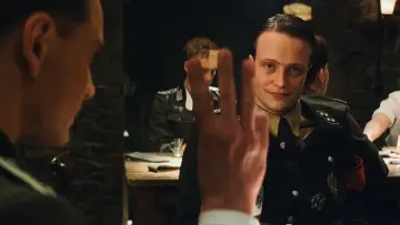 Zasłona do filmu "Bękarty wojny" #911428