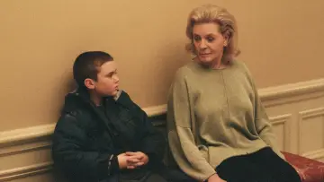 Zasłona do filmu "Narodziny" #359328