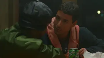 Zasłona do filmu "Kuloodporni" #1649117