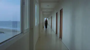 Zasłona do filmu "Wampiryczne lesbijki" #1028962