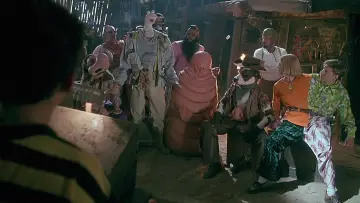 Zasłona do filmu "Wszystko tylko nie buty" #411439