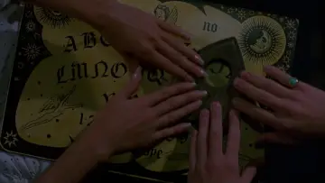 Zasłona do filmu "Diabelska plansza" #486639