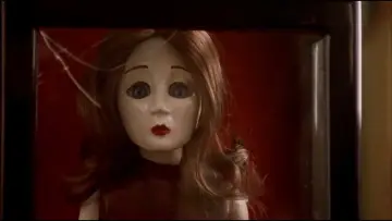 Zasłona do filmu "May" #998517