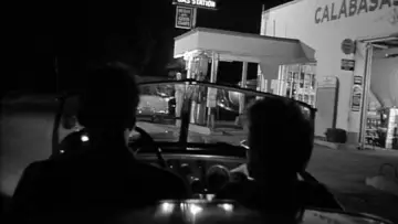 Zasłona do filmu "Śmiertelny pocałunek" #990589