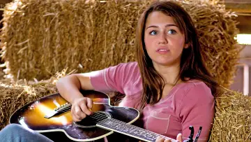 Zasłona do filmu "Hannah Montana. Film" #276577