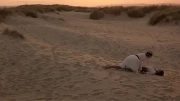 Zasłona do filmu "Czerwoni" #993720