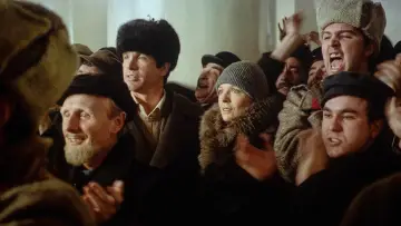 Zasłona do filmu "Czerwoni" #993745
