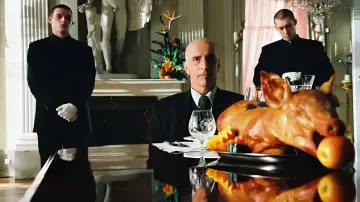 Zasłona do filmu "Cudzoziemiec" #433698