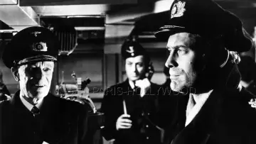 Zasłona do filmu "Zatopić pancernik Bismarck!" #422716