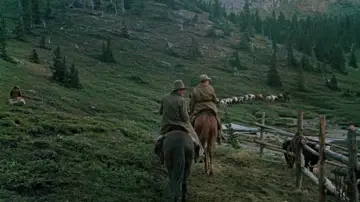 Zasłona do filmu "Daleki kraj" #1117950