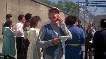 Zasłona do filmu "Ernest Goes to Jail" #1635170