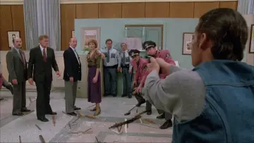 Zasłona do filmu "Ernest Goes to Jail" #1635172