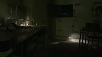 Zasłona do filmu "Dziewiąta Sesja" #845517