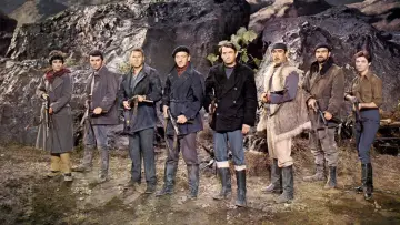 Zasłona do filmu "Działa Navarony" #225312